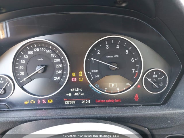 WBA8D9C57HK678048 BMW 330i Xdrive