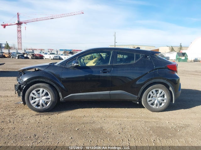 2021 Toyota C-hr Le მანქანა იყიდება აუქციონზე, vin: JTNKHMBX4M1108488, აუქციონის ნომერი: 12722613