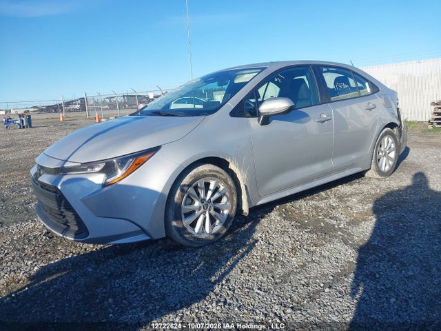 5YFB4MDE2SP262766 Toyota COROLLA LE