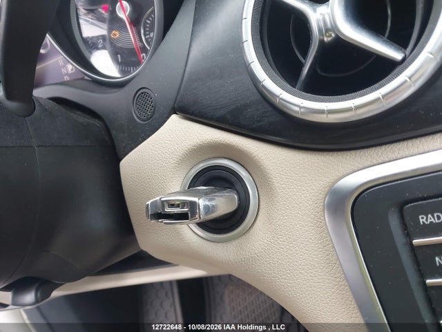 12722648 :رقم المزاد ، WDDSJ4GB8HN434076 vin ، 2017 Mercedes-benz Cla 250 4matic مزاد بيع