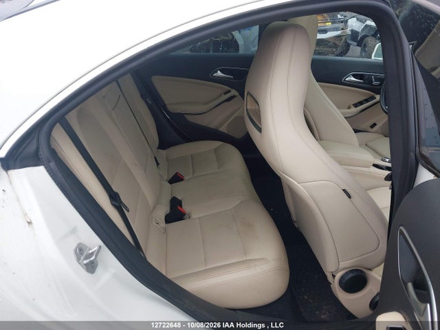 12722648 :رقم المزاد ، WDDSJ4GB8HN434076 vin ، 2017 Mercedes-benz Cla 250 4matic مزاد بيع
