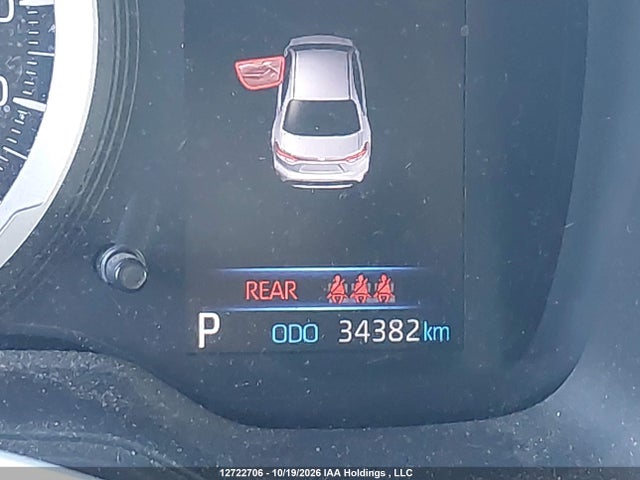 12722706 :رقم المزاد ، 5YFBPMBE3MP240966 vin ، 2021 Toyota Corolla مزاد بيع