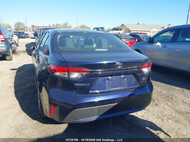 12722706 :رقم المزاد ، 5YFBPMBE3MP240966 vin ، 2021 Toyota Corolla مزاد بيع