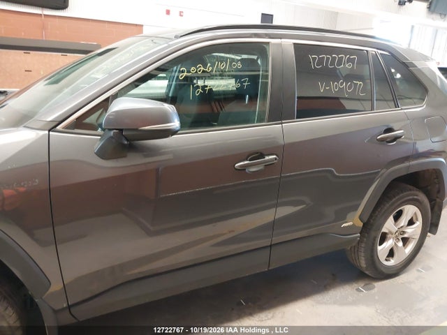 2T3BWRFV9MW109072 Toyota Rav4 Hybrid Le