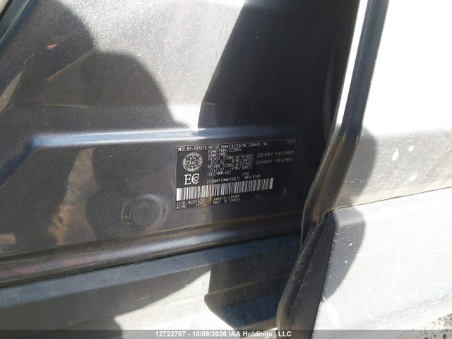 2T3BWRFV9MW109072 Toyota Rav4 Hybrid Le