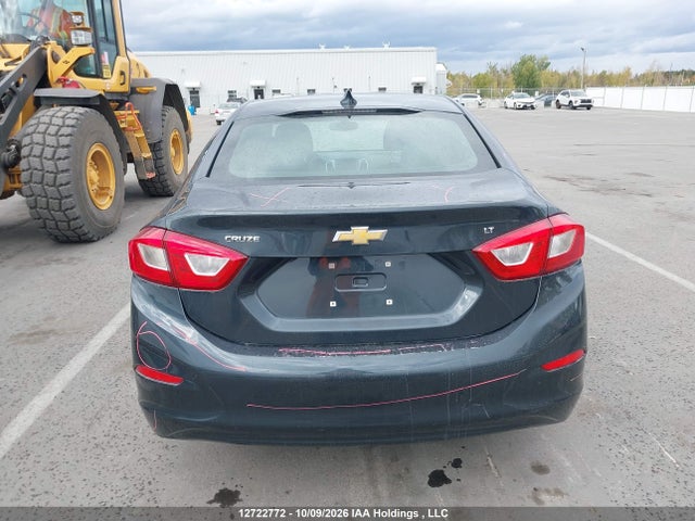 1G1BE5SM3J7222265 Chevrolet Cruze Lt Auto