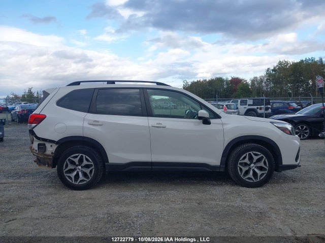 2019 Subaru Forester Premium მანქანა იყიდება აუქციონზე, vin: JF2SKEGC8KH575954, აუქციონის ნომერი: 12722779