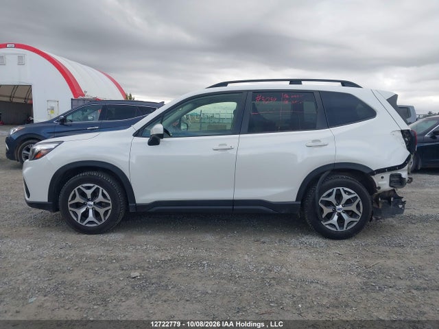 2019 Subaru Forester Premium მანქანა იყიდება აუქციონზე, vin: JF2SKEGC8KH575954, აუქციონის ნომერი: 12722779