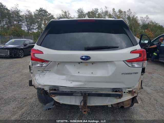 2019 Subaru Forester Premium მანქანა იყიდება აუქციონზე, vin: JF2SKEGC8KH575954, აუქციონის ნომერი: 12722779