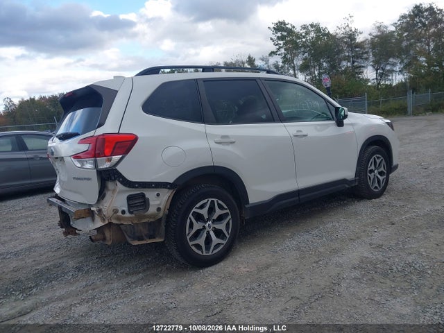 2019 Subaru Forester Premium მანქანა იყიდება აუქციონზე, vin: JF2SKEGC8KH575954, აუქციონის ნომერი: 12722779