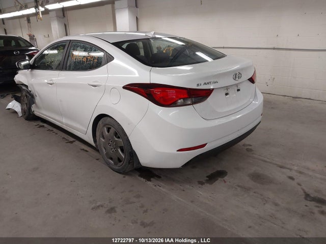 Hyundai ELANTRA GL 2016 5NPDH4AE9GH775650 Image 3