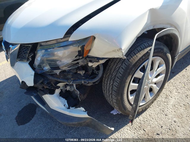12708363 :رقم المزاد ، 5N1AT2MT3FC923426 vin ، 2015 Nissan Rogue S/sv مزاد بيع