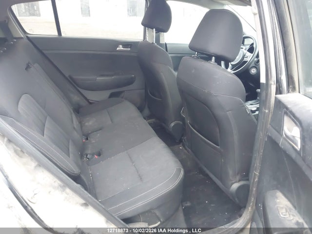 KIA Sportage Lx 2018 KNDPMCAC3J7358750 Image 8
