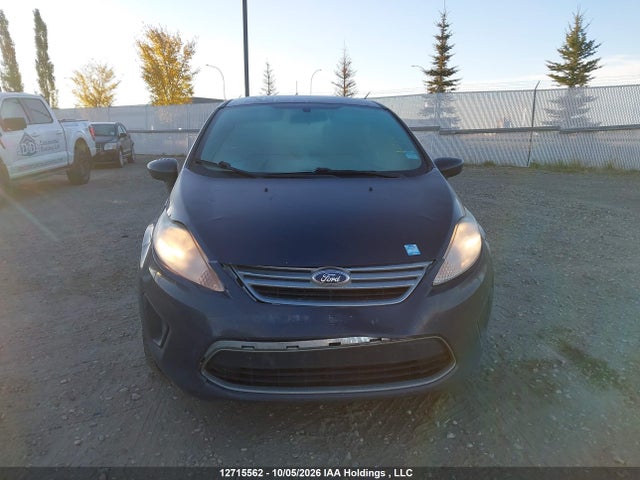 2012 Ford Fiesta Se მანქანა იყიდება აუქციონზე, vin: 3FADP4BJ5CM151918, აუქციონის ნომერი: 12715562