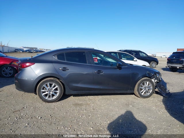 3MZBM1V71EM122182 Mazda 3 TOURING