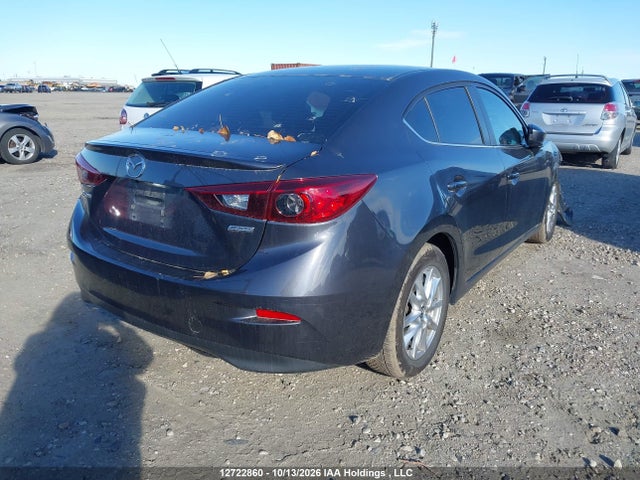 3MZBM1V71EM122182 Mazda 3 TOURING