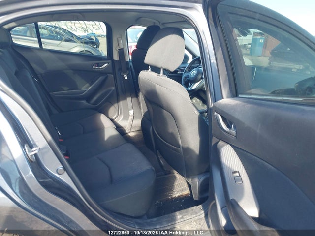 3MZBM1V71EM122182 Mazda 3 TOURING