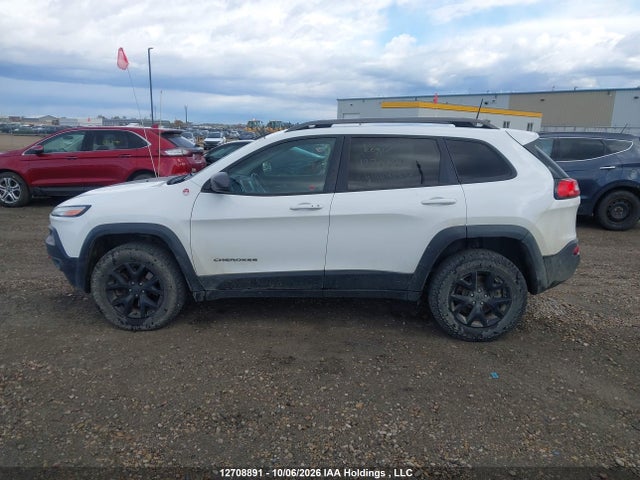 Продаж на аукціоні авто 2017 Jeep Cherokee Trailhawk, vin: 1C4PJMBS9HW580360, номер лоту: 12708891