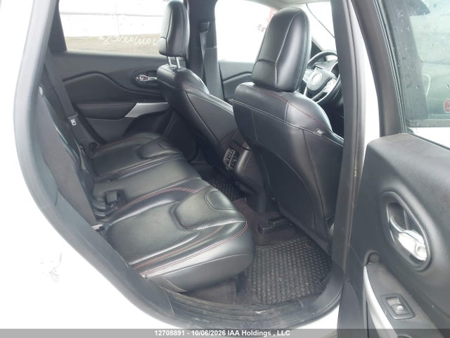 Продаж на аукціоні авто 2017 Jeep Cherokee Trailhawk, vin: 1C4PJMBS9HW580360, номер лоту: 12708891