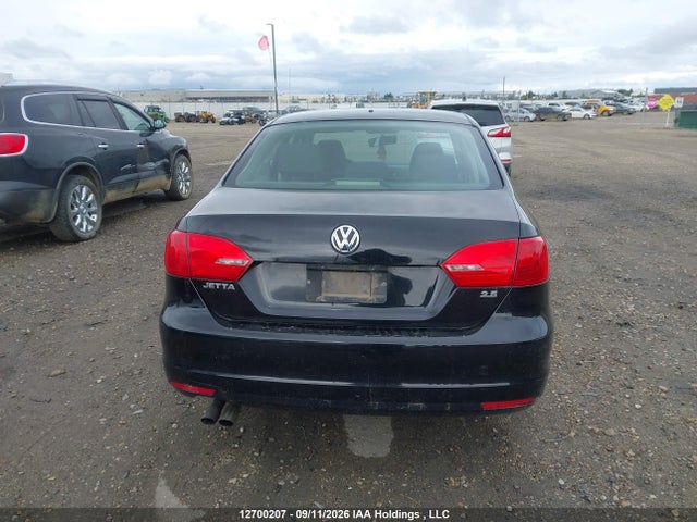 Продаж на аукціоні авто 2011 Volkswagen Jetta 2.5l Comfortline/2.5l Sportline, vin: 3VWDX7AJ3BM373091, номер лоту: 12700207
