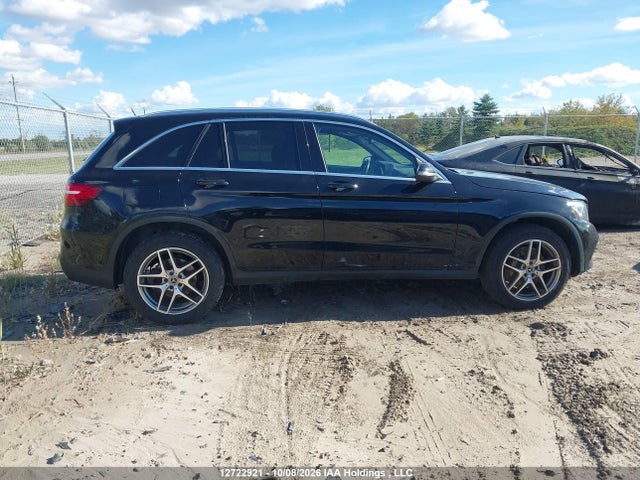 2017 Mercedes-benz Glc 300 4matic მანქანა იყიდება აუქციონზე, vin: WDC0G4KB9HV004851, აუქციონის ნომერი: 12722921