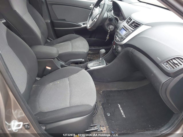 12722978 :رقم المزاد ، KMHCT5AE4DU130756 vin ، 2013 Hyundai Accent Gl مزاد بيع