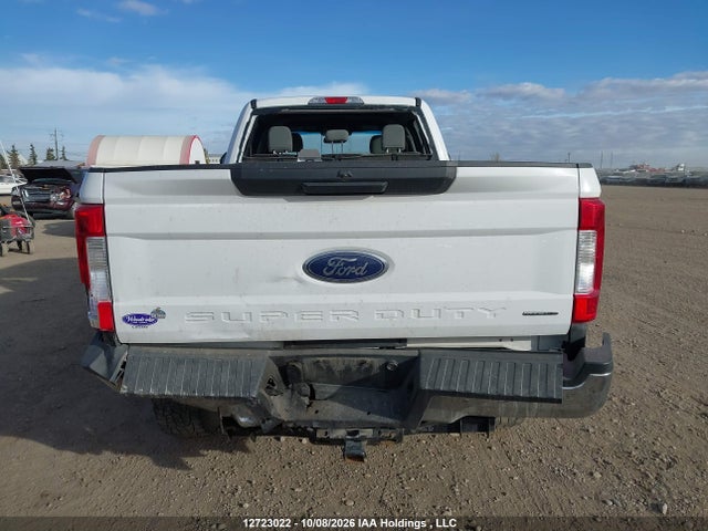 Ford F350 Super Duty 2019 1FT8W3B67KEE94500 Image 16