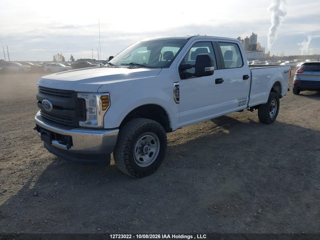 Ford F350 Super Duty 2019 1FT8W3B67KEE94500 Image 2