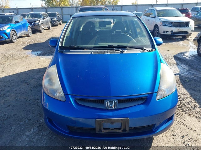 12723033 :رقم المزاد ، JHMGD38417S806230 vin ، 2007 Honda Fit مزاد بيع