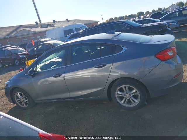 12723039 :رقم المزاد ، 1G1BE5SM8J7207356 vin ، 2018 Chevrolet Cruze مزاد بيع