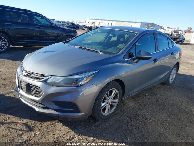 12723039 :رقم المزاد ، 1G1BE5SM8J7207356 vin ، 2018 Chevrolet Cruze مزاد بيع