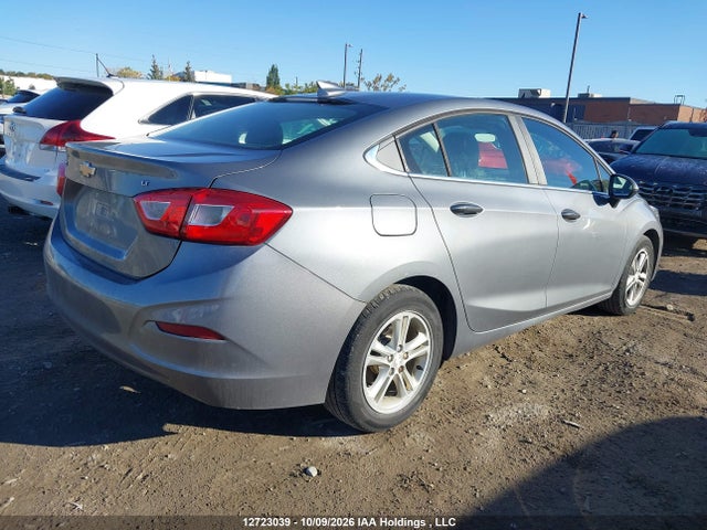 12723039 :رقم المزاد ، 1G1BE5SM8J7207356 vin ، 2018 Chevrolet Cruze مزاد بيع