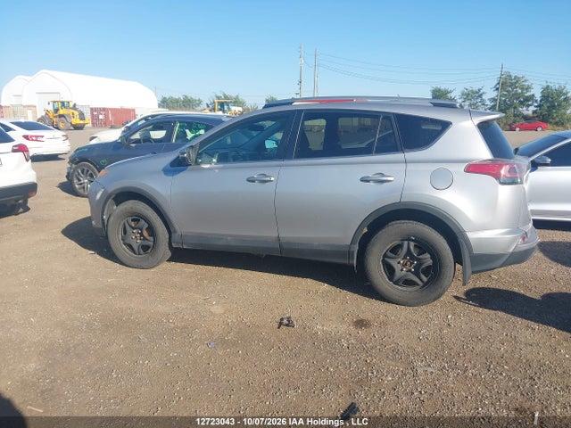 Продаж на аукціоні авто 2017 Toyota Rav4 Le, vin: 2T3BFREV1HW666890, номер лоту: 12723043