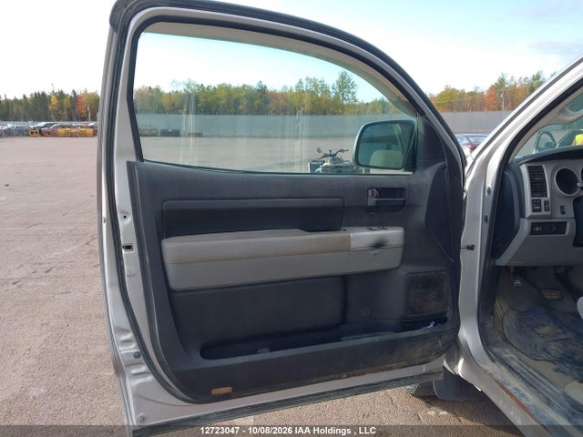 Aukcja sprzedaży 2008 Toyota Tundra, vin: 5TFLT52178X018263, numer aukcji: 12723047