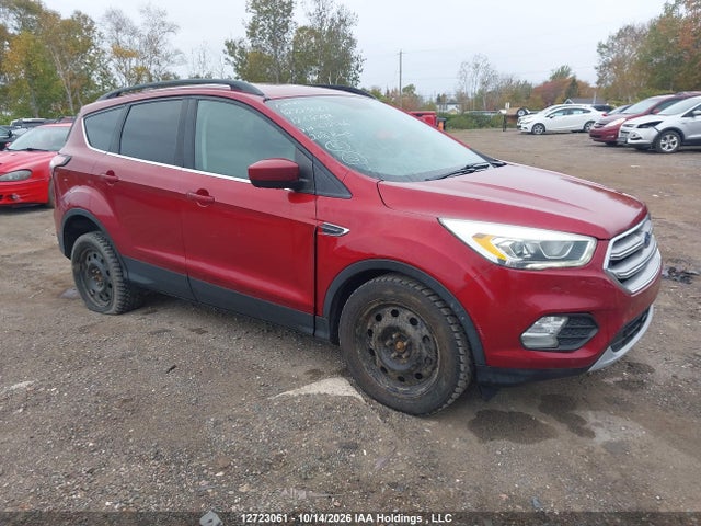 Продажа на аукционе авто 2017 Ford Escape Se, vin: 1FMCU0GD8HUC15586, номер лота: 12723061