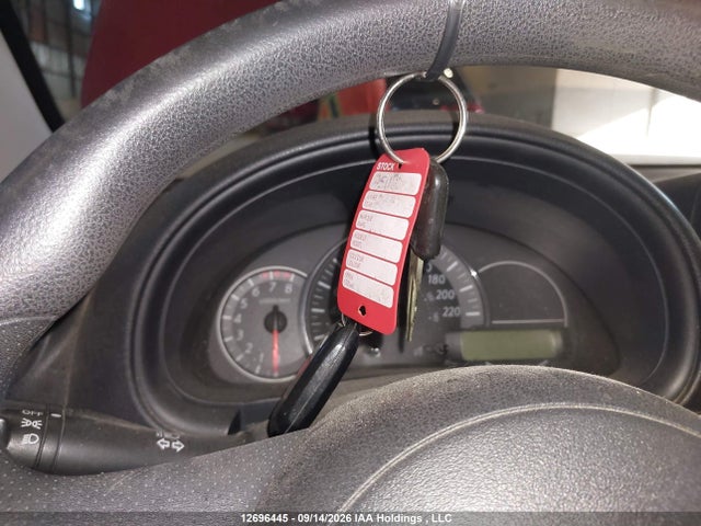 12696445 :رقم المزاد ، 3N1CK3CP5FL208049 vin ، 2015 Nissan Micra S/sr/sv مزاد بيع