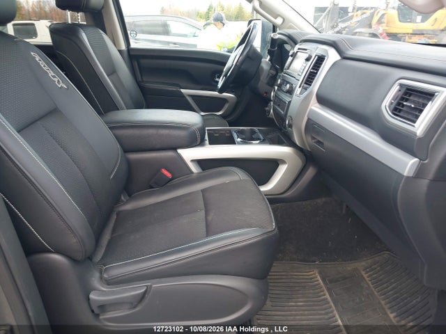 12723102 :رقم المزاد ، 1N6BA1F49GN504238 vin ، 2016 Nissan Titan Xd Platinum Reserve/pro-4x/s/sl/sv مزاد بيع