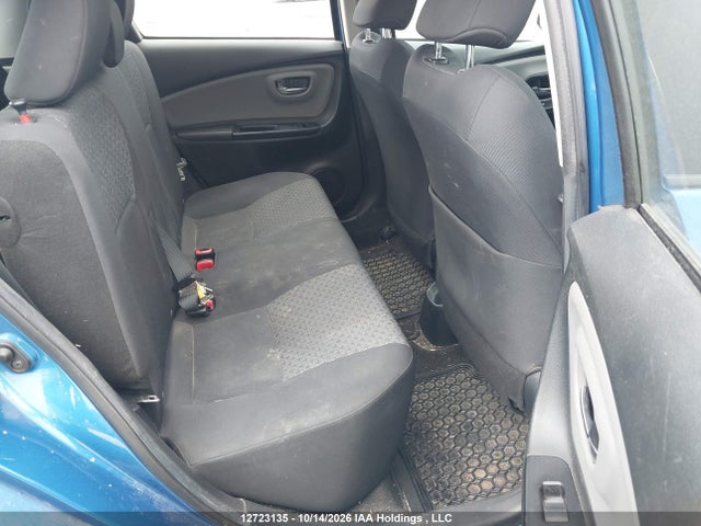 VNKKTUD32GA065651 Toyota YARIS LE