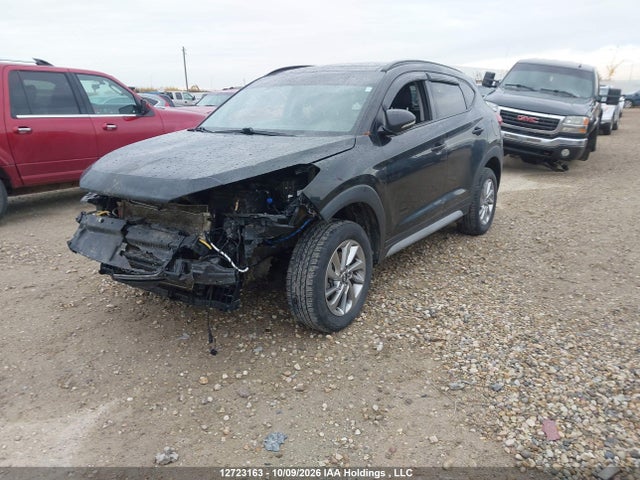 Hyundai Tucson Se 2.0l 2018 KM8J3CA44JU730868 Image 2