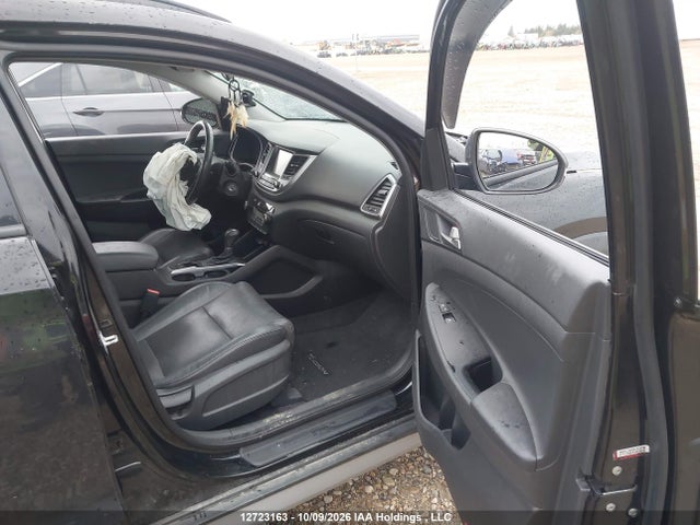 Hyundai Tucson Se 2.0l 2018 KM8J3CA44JU730868 Image 5