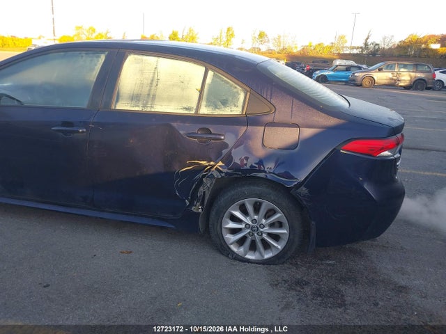 5YFBPRBE8LP012022 Toyota COROLLA LE