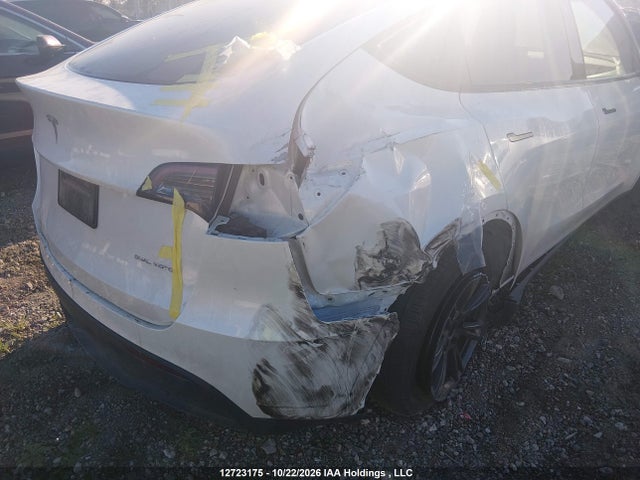 12723175 :رقم المزاد ، 7SAYGDEE0RF212246 vin ، 2024 Tesla Model Y Long Range مزاد بيع