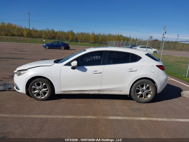 12723228 :رقم المزاد ، 3MZBM1L78FM178298 vin ، 2015 Mazda Mazda3 Gs مزاد بيع
