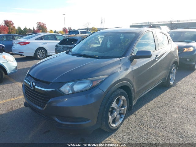 3CZRU6H36JM103686 Honda HR-V LX