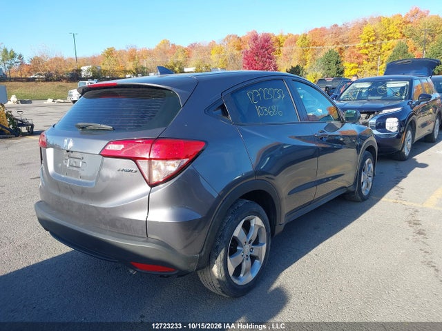 3CZRU6H36JM103686 Honda HR-V LX