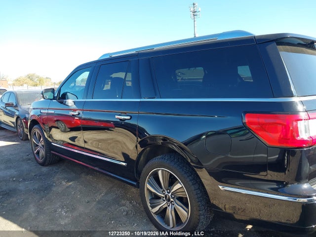 Продажа на аукционе авто 2019 Lincoln Navigator L Reserve, vin: 5LMJJ3LT2KEL10500, номер лота: 12723250