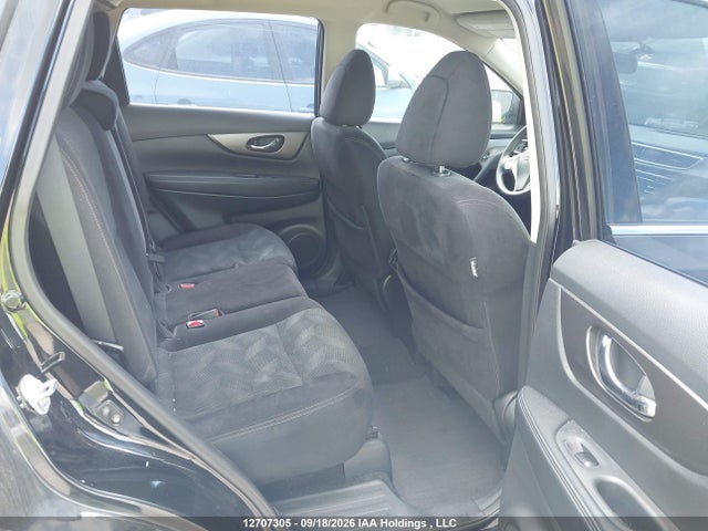 12707305 :رقم المزاد ، 5N1AT2MT2FC780677 vin ، 2015 Nissan Rogue S/sl/sv مزاد بيع