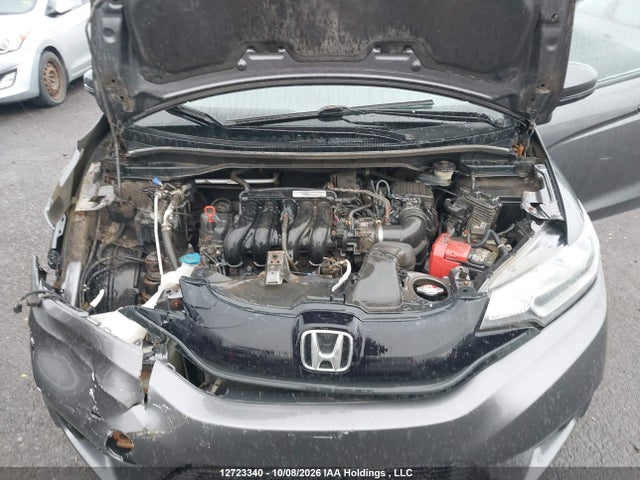 Продажа на аукционе авто 2015 Honda Fit Lx, vin: 3HGGK5H51FM112156, номер лота: 12723340