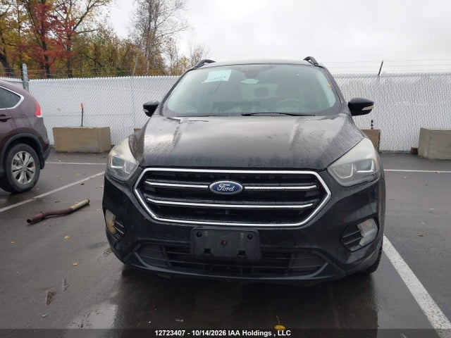 Ford Escape Titanium 2017 1FMCU9J94HUA69986 Image 13