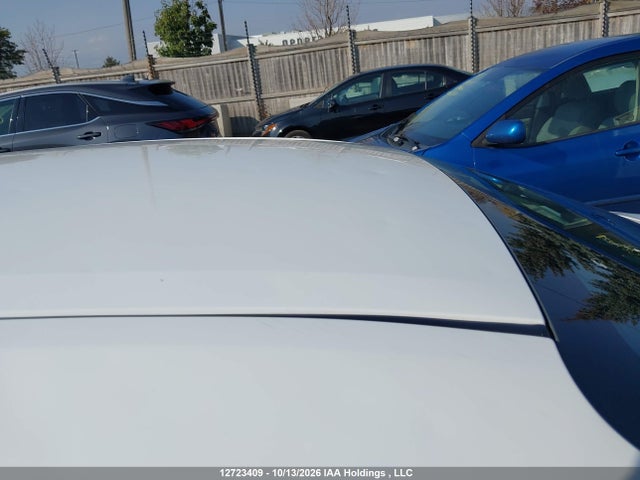 5YFBPRBEXLP048777 Toyota COROLLA LE